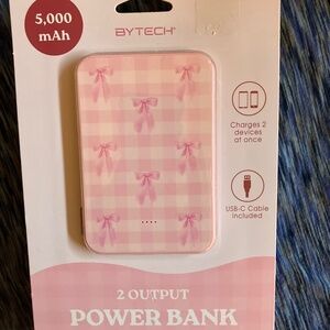 Power Bank 2 Output
